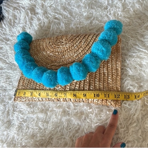 Anthropologie Shiraleah Jute Straw Pom Pom Clutch Blue Tan Festival Boho Beach - Picture 6 of 7